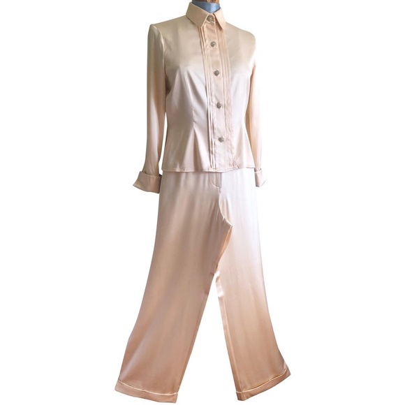 St. John Pants - St. John Crêpe Vintage Pant Suit